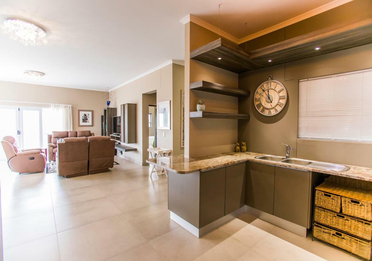 Hnt Atlantic Self Catering Apartment Свакопмунд Экстерьер фото